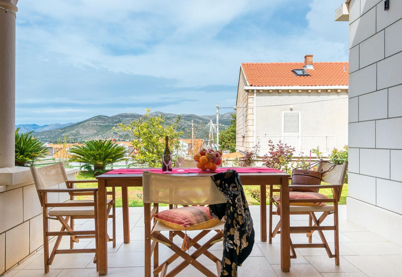 Alma Apartman *